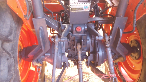 ขายรถไถคูโบต้าMax L4508 di ใบมีดดันหน้าผาลพรวนพร้อมใช้งาน