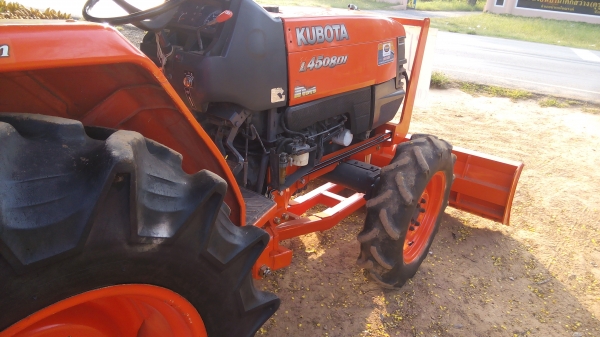 ขายรถไถคูโบต้าMax L4508 di ใบมีดดันหน้าผาลพรวนพร้อมใช้งาน