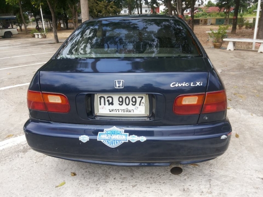 ขาย civic 4 ประตู lxi ปี 95 เครื่องหัวฉีดแท้โรงงาน