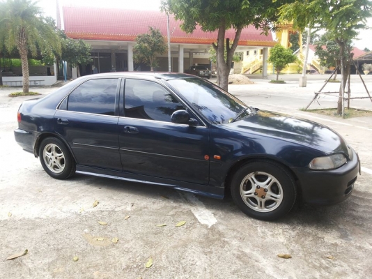 ขาย civic 4 ประตู lxi ปี 95 เครื่องหัวฉีดแท้โรงงาน