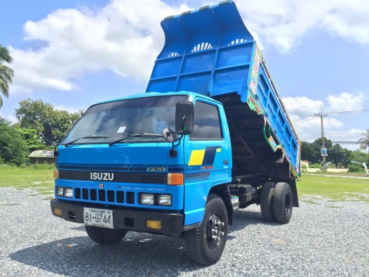 ขายรถบรรทุก 6 ล้อดั้ม NPR57L  เครื่อง 110 แรง มีสโล ปี 1996 ยาว 3.80 เมตร ช่างล่างหลัง  F