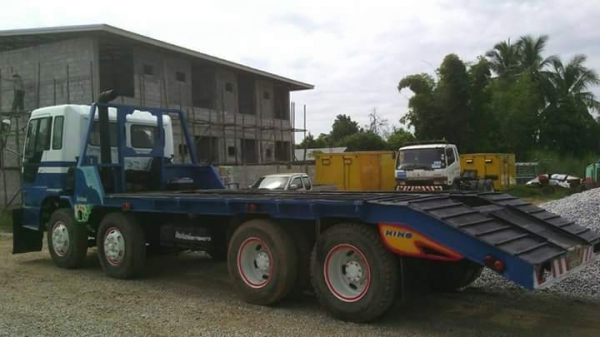 ขายเทรลเลอร์12ล้อ เครื่อง315แรง สภาพพร้อมใช้งาน เอกสารพร้อมโอน สนใจโทร 090-8588220คุณนะ 093-3258446คุณบิว หรือเข้าดูสินค้าอื่นๆได้ที่ www.truck.in.th/498 หรือเพจFacebook ณรงค์ ซื้อขายรถมือสอง (เว็บไซต์ส่วนตัว) หรือFacebook ตลาดรถมือสอง คุณนะ