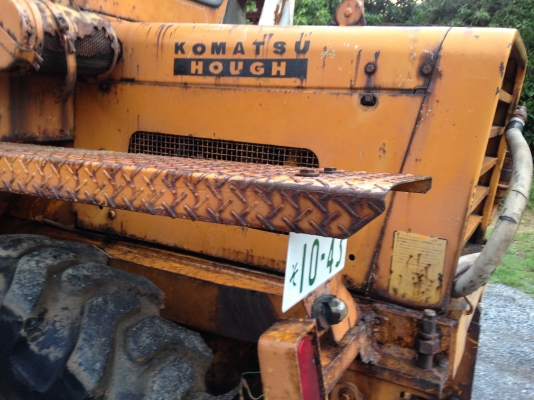 ขายรถตัก Komatsu JH30B ; รถเก่าญี่ปุ่น 100\%;  สภาพสวยพร้อมใช้งานได้ทันที สนใจติดต่อ 081-9485494