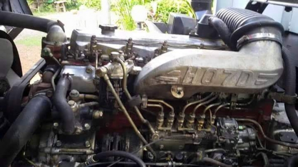 ขายHINO FF3H เครื่อง195แรง ยาว7.20เมตร สภาพพร้อมใช้งาน เอกสารพร้อมโอน ราคา620,000 สนใจโทร 090-8588220คุณนะ 093-3258446คุณบิว หรือเข้าดูสินค้าอื่นๆได้ที่ www.truck.in.th/498 หรือเพจFacebook ณรงค์ ซื้อขายรถมือสอง (เว็บไซต์ส่วนตัว) หรือFacebook ตลาดรถมือสอง