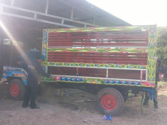 ขายรถอีแต๋น เครื่อง ET110 สภาพพร้อมใช้งาน ราคา 175,000 สนใจโทร 090-8588220คุณนะ 093-3258446คุณบิว หรือเข้าดูสินค้าอื่นๆได้ที่ www.truck.in.th/498 หรือเพจFacebook ณรงค์ ซื้อขายรถมือสอง (เว็บไซต์ส่วนตัว) หรือFacebook ตลาดรถมือสอง คุณนะ