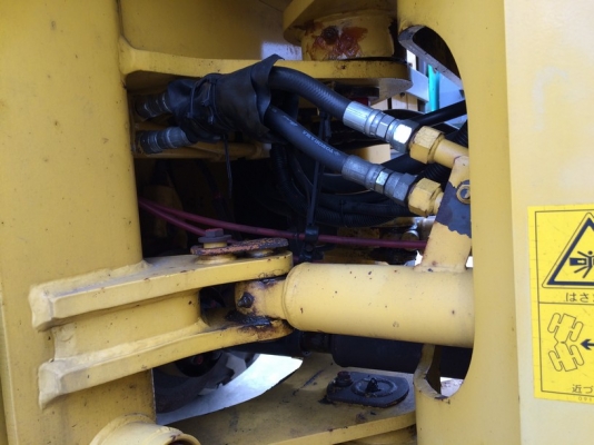 Komatsu WA100-3-55691-YR2001 สภาพนางฟ้า นำเข้าจากญี่ปุ่น