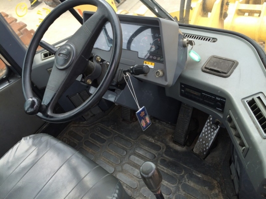 Komatsu WA100-3-55691-YR2001 สภาพนางฟ้า นำเข้าจากญี่ปุ่น