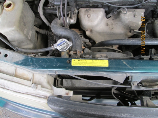 ขออนุญาตขายครับ  นิสัน  ซันนี่  ปี 2538  เครื่อง 1500cc