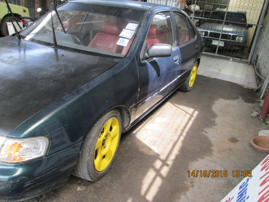 ขออนุญาตขายครับ  นิสัน  ซันนี่  ปี 2538  เครื่อง 1500cc