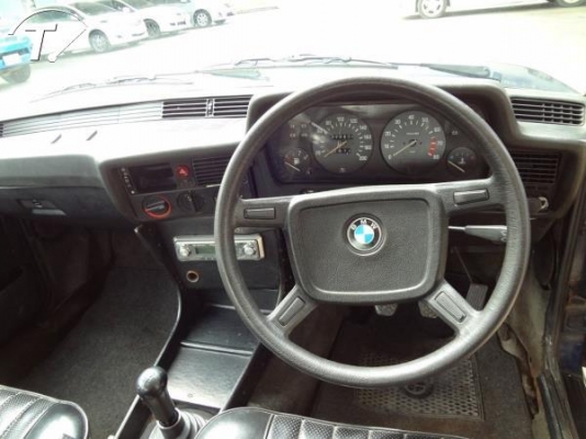 BMW E21(2DR) COUPE /MT หล่อๆแรงๆ หายากสุดๆ BMW E21(2DR) COUPE /MT หล่อๆแรงๆ หายากสุดๆ