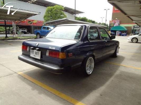 BMW E21(2DR) COUPE /MT หล่อๆแรงๆ หายากสุดๆ BMW E21(2DR) COUPE /MT หล่อๆแรงๆ หายากสุดๆ