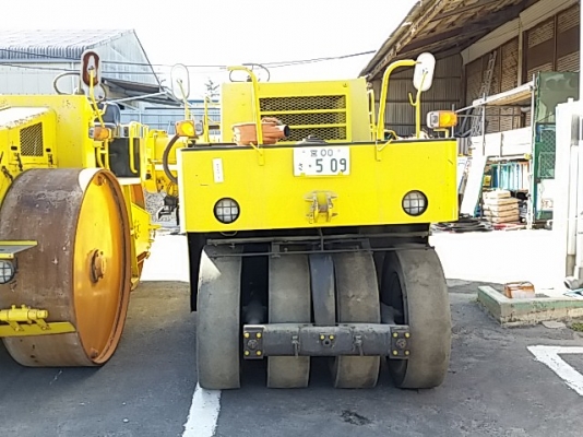 ขายรถบดล้อยาง 9 ล้อ SAKAI TS7409  มือสองนำเข้าจากญี่ปุ่นแท้