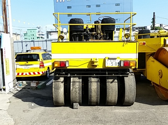 ขายรถบดล้อยาง 9 ล้อ SAKAI TS7409 มือสองนำเข้าจากญี่ปุ่นแท้ ขายรถบดล้อยาง 9 ล้อ SAKAI TS7409 มือสองนำเข้าจากญี่ปุ่นแท้