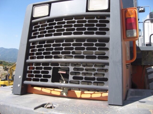 รถสวยมาอีกแล้ว Hitachi LX160-7 รุ่นนิยม เทียบเท่า 300 นำเข้าจากญี่ปุ่น 086-348-2188 พง