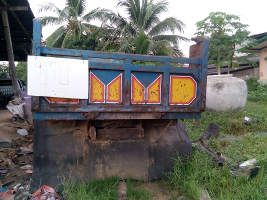 ขายรถบรรทุก 6 ล้อดั๊มพ์