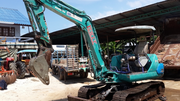 ขายpc40-7. รถสวยแน่นนะจ๊ะ 335000 .พร้อมใช้