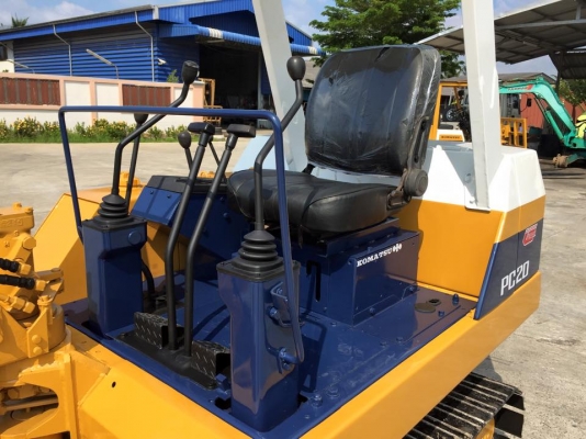 รถขุด KOMATSU PC20-5 มือสอง ทำสีใหม่ นำเข้าญี่ปุ่น