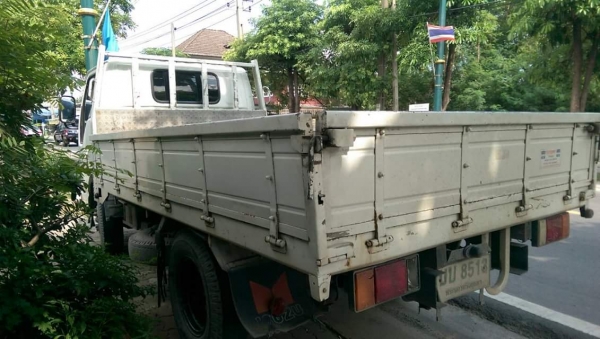 ขาย 4ล้อ ISUZU  NKR81  ไม่ติดเวลาจดทะเบียนปี 2554  เครื่อง4HL1  130 แรงม้า