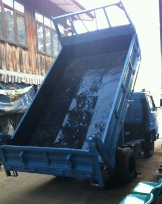 รถอีซูซุNKR 88 แรงม้า ปี 38 รถอีซูซุNKR 88 แรงม้า ปี 38