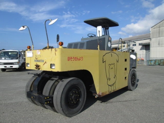 New Stock Komatsu JW200-10209 ปี 1993 1416 ชม. เทียบเท่า Sakai TS-200 ถึงไทยเร็ว ๆ นี้ครับ