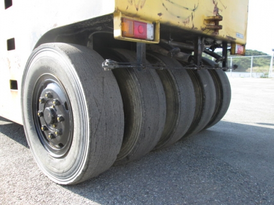 New Stock Komatsu JW200-10209 ปี 1993 1416 ชม. เทียบเท่า Sakai TS-200 ถึงไทยเร็ว ๆ นี้ครับ