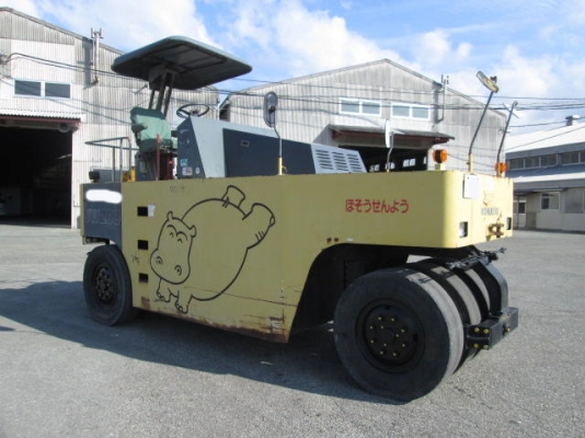 New Stock Komatsu JW200-10209 ปี 1993 1416 ชม. เทียบเท่า Sakai TS-200 ถึงไทยเร็ว ๆ นี้ครับ