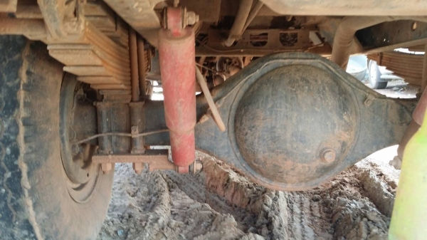 **400,000 บ.ต่อรอง///6ล้อดั้มดิน5คิว ISUZU-120 หัวการ์ตูน **ขาย ISUZU-120แรง ประกอบ 6ล้อดั้มดิน5คิว ช่วงล่างใหญ่ พร้อมลุย ISUZU FRR32G1 (คัสซีDEGA) วางเครื่อง4HF1-120แรงฝาขาว เกียร์สั้น เครื่องดี แน่น แรงดี ครับ เกียร์ดีไม่หลุด เกียร์สั้น เข้าง่าย ครับ ช่