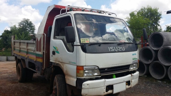 **400,000 บ.ต่อรอง///6ล้อดั้มดิน5คิว ISUZU-120 หัวการ์ตูน **ขาย ISUZU-120แรง ประกอบ 6ล้อดั้มดิน5คิว ช่วงล่างใหญ่ พร้อมลุย ISUZU FRR32G1 (คัสซีDEGA) วางเครื่อง4HF1-120แรงฝาขาว เกียร์สั้น เครื่องดี แน่น แรงดี ครับ เกียร์ดีไม่หลุด เกียร์สั้น เข้าง่าย ครับ ช่