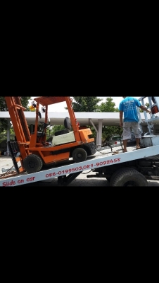 บริการขนย้ายรถโฟล์คลิฟท์ราคาเป็นกันเองจร้า !!!