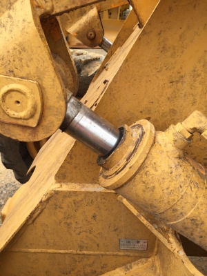 รถตักล้อยาง JH 30B สภาพนำเข้าไม่เคยผ่านการใช้งานในบ้านเรา สภาพเดิมๆจากนอก ยังไม่ทำสี ยังไม่ต่อแขน เครื่องแน่น ระบบคอลโทรลเร็ว กระบอกไม่มีเยิ้ม รถตักล้อยาง JH 30B สภาพนำเข้าไม่เคยผ่านการใช้งานในบ้านเรา สภาพเดิมๆจากนอก ยังไม่ทำสี ยังไม่ต่อแขน เครื่องแน่น ระบบคอลโทรลเร็ว กระบอกไม่มีเยิ้ม