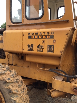 รถตักล้อยาง JH 30B สภาพนำเข้าไม่เคยผ่านการใช้งานในบ้านเรา สภาพเดิมๆจากนอก ยังไม่ทำสี ยังไม่ต่อแขน เครื่องแน่น ระบบคอลโทรลเร็ว กระบอกไม่มีเยิ้ม รถตักล้อยาง JH 30B สภาพนำเข้าไม่เคยผ่านการใช้งานในบ้านเรา สภาพเดิมๆจากนอก ยังไม่ทำสี ยังไม่ต่อแขน เครื่องแน่น ระบบคอลโทรลเร็ว กระบอกไม่มีเยิ้ม