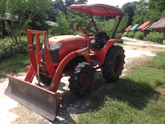 รถไถ KUBOTA L3608 (ราคา225,000บาท)( มีภาพวีดีโอ) สภาพพร้อมใช้งานรถสวยสภาพเดิมๆ พร้อมอุปกรณ์ 1รายการ รถไถ KUBOTA L3608 (ราคา225,000บาท)( มีภาพวีดีโอ) สภาพพร้อมใช้งานรถสวยสภาพเดิมๆ พร้อมอุปกรณ์ 1รายการ