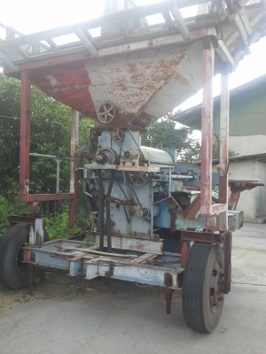 ขายเครื่องสีข้าวโพดเคลื่อนที่ 20ตัน/วัน