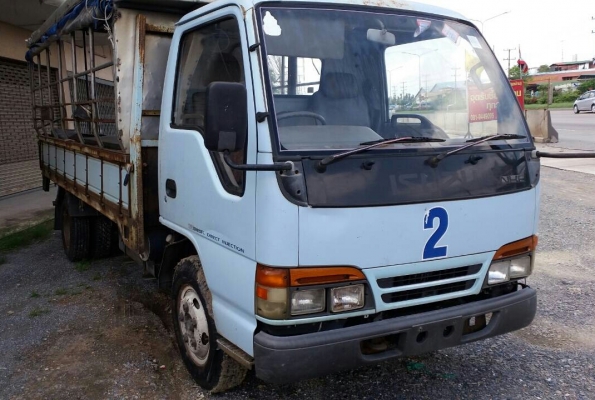 หกล้อ อีซูซุ NKR120ปี40 ยาว4.30ม รถห้างสภาพดีสวยพร้อมใช้ ทะเบึยนพร้อมโอน