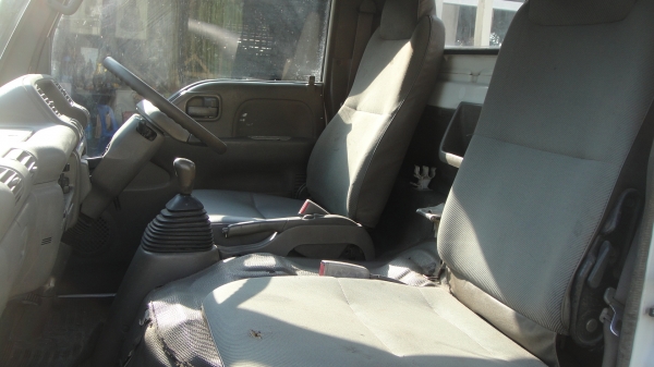 ISUZU NKR หัวการ์ตูน เครื่อง4JB1(88แรง)เครื่องแน่น ยางดี คัสฃีสวย ราคาถูก ISUZU NKR หัวการ์ตูน เครื่อง4JB1(88แรง)เครื่องแน่น ยางดี คัสฃีสวย ราคาถูก