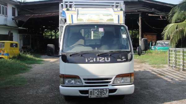 ISUZU NKR หัวการ์ตูน เครื่อง4JB1(88แรง)เครื่องแน่น ยางดี คัสฃีสวย ราคาถูก ISUZU NKR หัวการ์ตูน เครื่อง4JB1(88แรง)เครื่องแน่น ยางดี คัสฃีสวย ราคาถูก