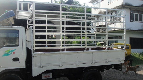 ISUZU NKR หัวการ์ตูน เครื่อง4JB1(88แรง)เครื่องแน่น ยางดี คัสฃีสวย ราคาถูก ISUZU NKR หัวการ์ตูน เครื่อง4JB1(88แรง)เครื่องแน่น ยางดี คัสฃีสวย ราคาถูก