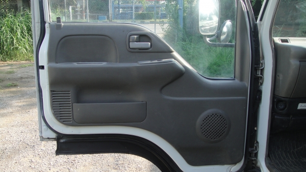 ISUZU NKR หัวการ์ตูน เครื่อง4JB1(88แรง)เครื่องแน่น ยางดี คัสฃีสวย ราคาถูก ISUZU NKR หัวการ์ตูน เครื่อง4JB1(88แรง)เครื่องแน่น ยางดี คัสฃีสวย ราคาถูก