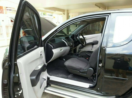 ขายด่วน TRITON 2.5 VG TURBO สวย ดุ สภาพเยี่ยม ไมล์น้อย