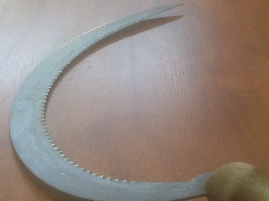 ขายเคียวเกี่ยวหญ้าโบราณ สำหรับใช้ในฟาร์ม ไร่ นา เก่าหายากงานแฮนด์เมด