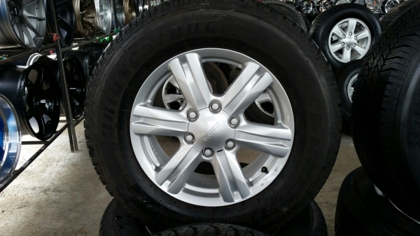 ล้อแม็กพร้อมยาง Mu-x ปี15