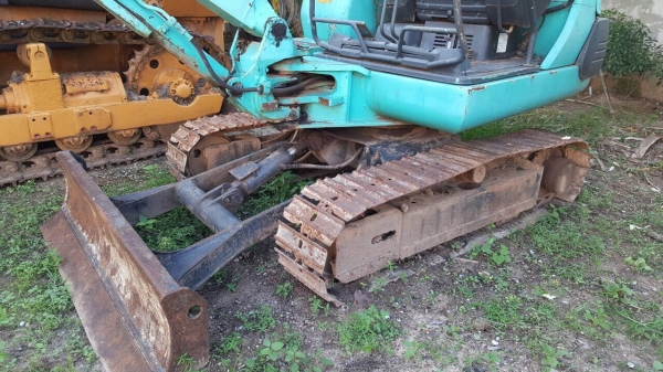 ขายแบคโฮ KOMATSU PC25-1 เอกสารสัญญาซื้อขาย รถพร้อมใช้ ราคาต่อรองได้ครับ