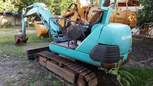 ขายแบคโฮ KOMATSU PC25-1 เอกสารสัญญาซื้อขาย รถพร้อมใช้ ราคาต่อรองได้ครับ