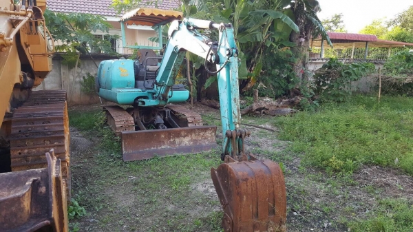 ขายแบคโฮ KOMATSU PC25-1 เอกสารสัญญาซื้อขาย รถพร้อมใช้ ราคาต่อรองได้ครับ