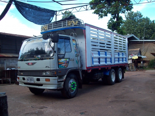 HENO FL3H 195 HP กระบะเหล็ก ไม่ดั๊ม