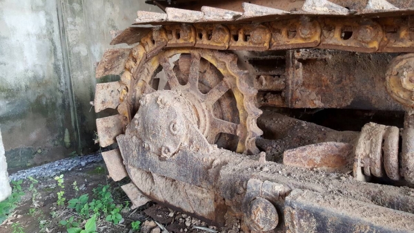 ขาย แทรคเตอร์ CAT D4 รถใช้งานอยู่เป็นประจำ เครื่องดี ช่วงล่างเต็ม เอกสารสัญญาซื้อขาย