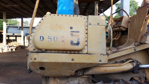 ขายแทรคเตอร์ KOMATSU D50S-16 เอกสารสัญญาซื้อขาย รถพร้อมใช้ ราคาต่อรองได้