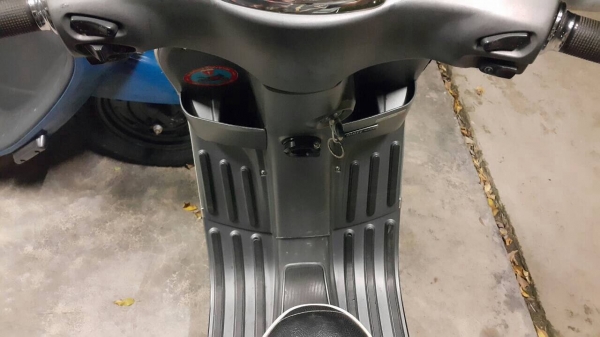 New vespa150s ieปลายปี2012 ตัวลิมิเต็ด