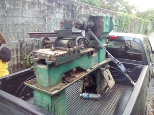 ขายแท่นกลึง4ฟุต ราคา15,000บาท ต่อรองได้