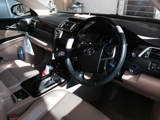 ขายโตโยต้า คัมรี่ ปี 2012 ไฮบริด เนวิกเกเตอร์ ตัว top สุด เบาะหลังปรับไฟฟ้า